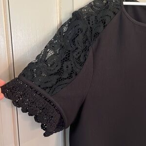 Women’s Black Dress Lace Sleeves